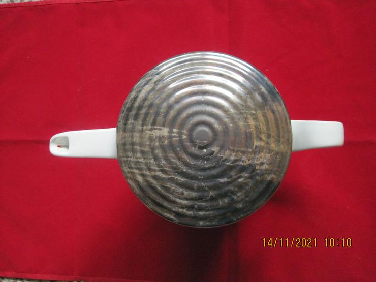 Bild 4: Isolierkanne antik