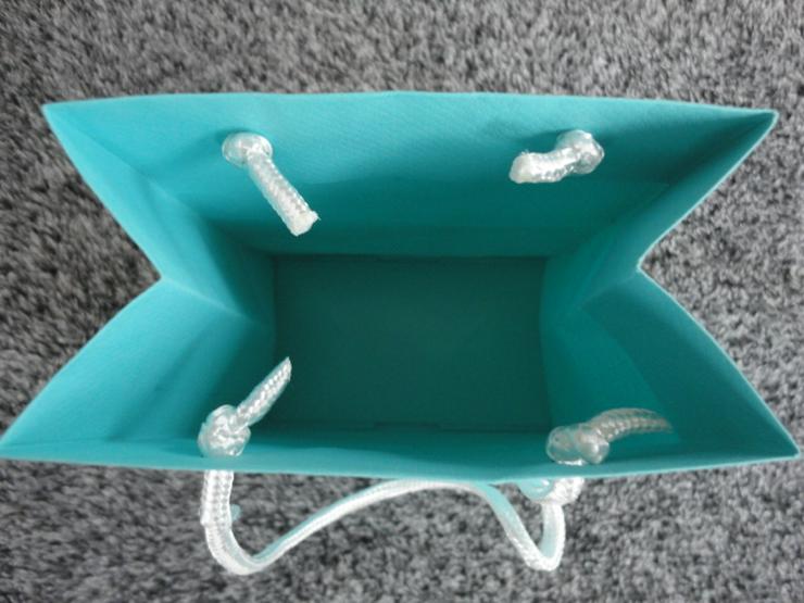 Bild 3: Original Tiffany & Co blaue Geschenktüte für Schmuck