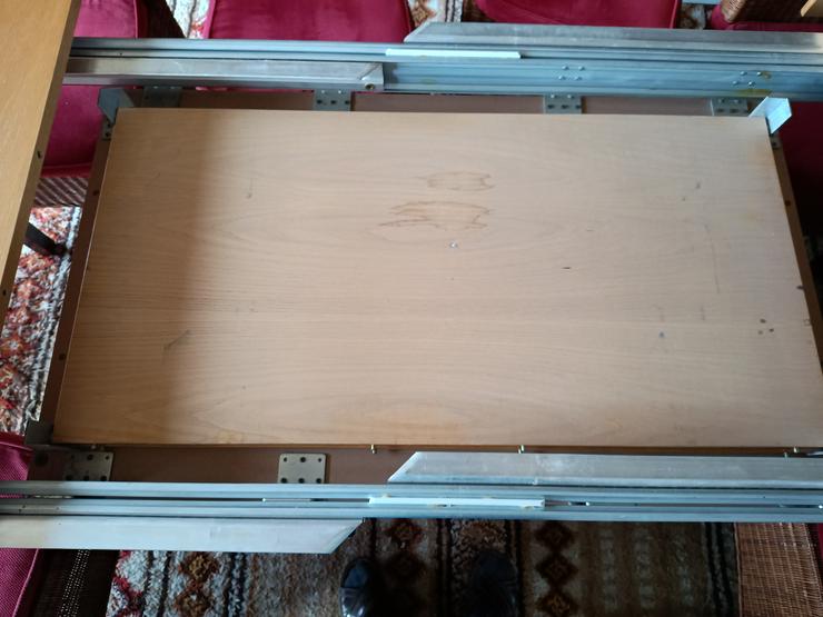 Bild 2: Esszimmer mit 8 Stühle