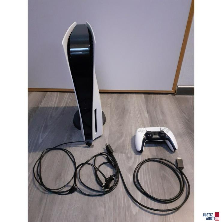 PS5 + Controller + Zubehör