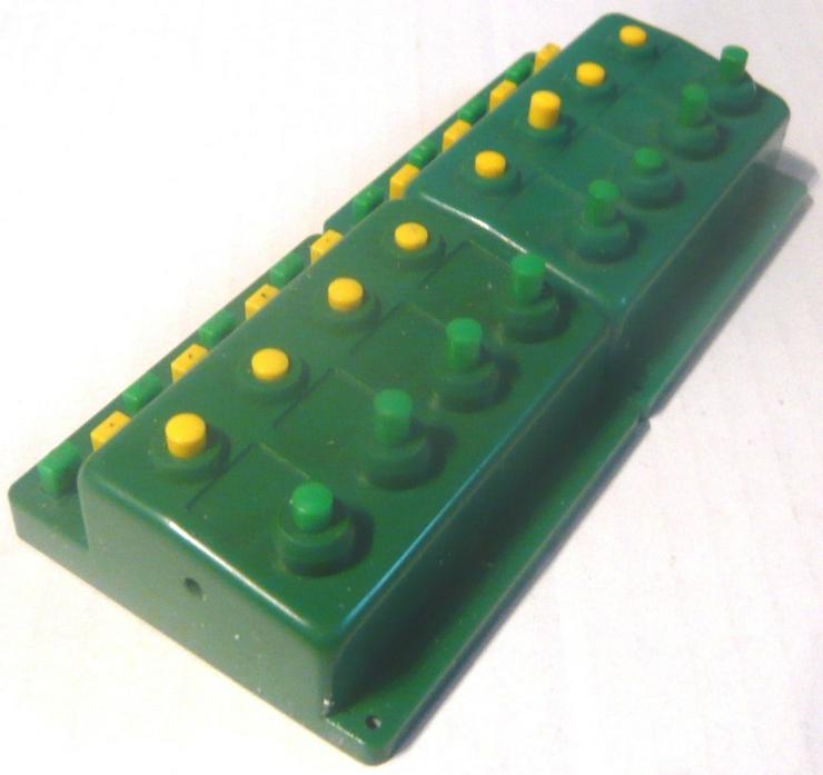 Bild 3: TRIX Drucktasten-Weichen-Schalter Stellpult Weichenschalter 6596