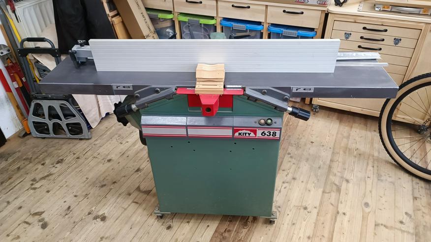 Bild 2: Abricht- und Dickenhobelmaschine Kity 638