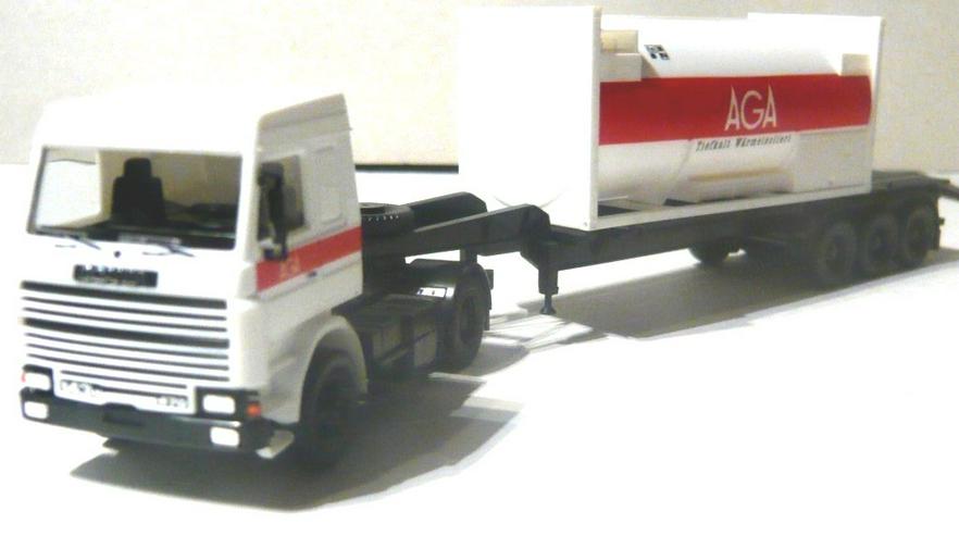 Herpa 1:87 Scania 143m Tieflader Sattelzug mit Aufbau AGA