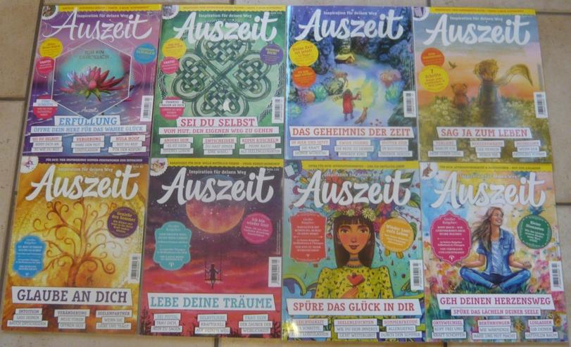 Bild 2: 8 Ausgaben Zeitschrift "AUSZEIT" und 1 "Ich bin" Sehr gut!