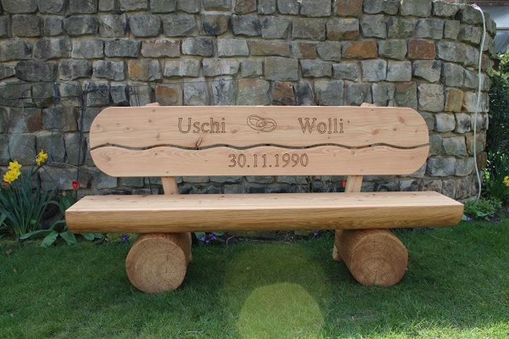 Bild 7: Holzbank mit Beschriftung. Gartenbank mit Gravur. Jubiläumsgeschenk.
