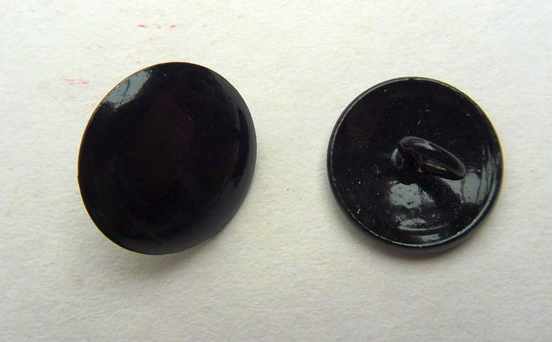 Bild 2: 25 Metallköpfe schwarz