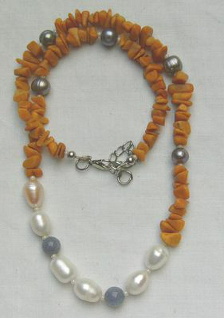 Bild 4: Edelsteinkette mit Perlen, den Jade und den Blauquarz