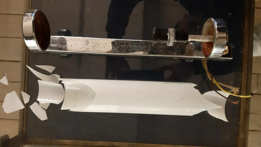 Suche Glas für Wandlampe - Weitere - Bild 1