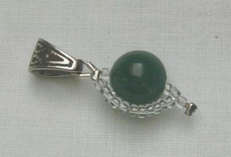 Anhänger, grüner Heliotrop mit Rocaille