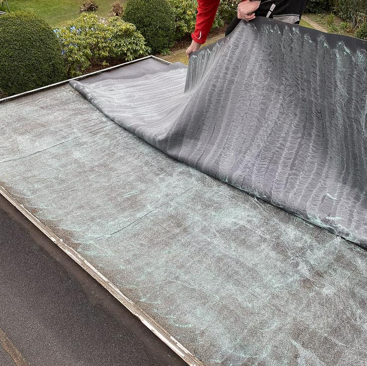 Bild 2: EPDM Dachfolie auf Maß - uv-stabile Gummifolie