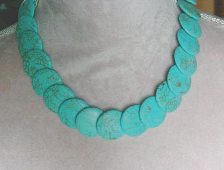 Bild 4: elegantes, auffallend schönes Türkiscollier