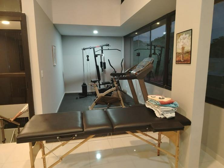 Bild 11: Neubau-Hotel mit Wohnhaus in San Antonio / Paraguay