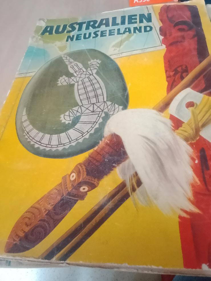 Bild 5: 4 Alte Bücher vor 1950   30 Euro VB 