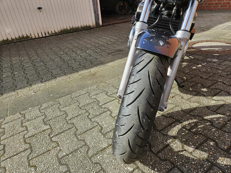 Bild 4: Honda CB 750 Seven Fifty mit 91 PS Motor 