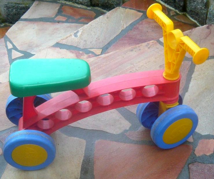 Bild 2: Rutscher Dreirad für Kleinkinder guter bis sehr guter Zustand