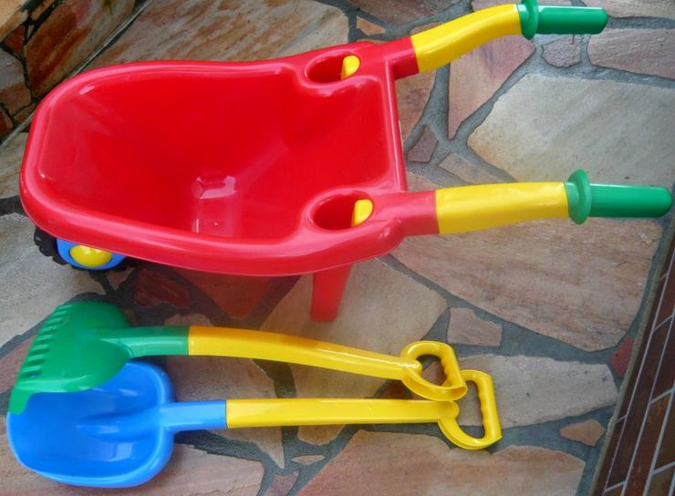 Kinderschubkarre mit Schaufel und Rechen NEU buntes Set - Kinderfahrzeuge & Schlitten - Bild 1