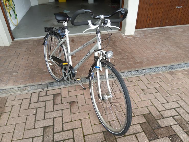 Bild 6: Mercedes Fahrrad