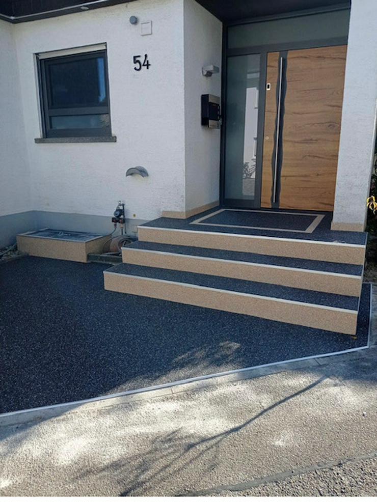 Bild 11: Steinteppich statt Fliesen