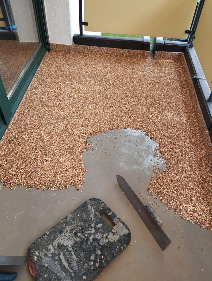 Bild 13: Steinteppich statt Fliesen