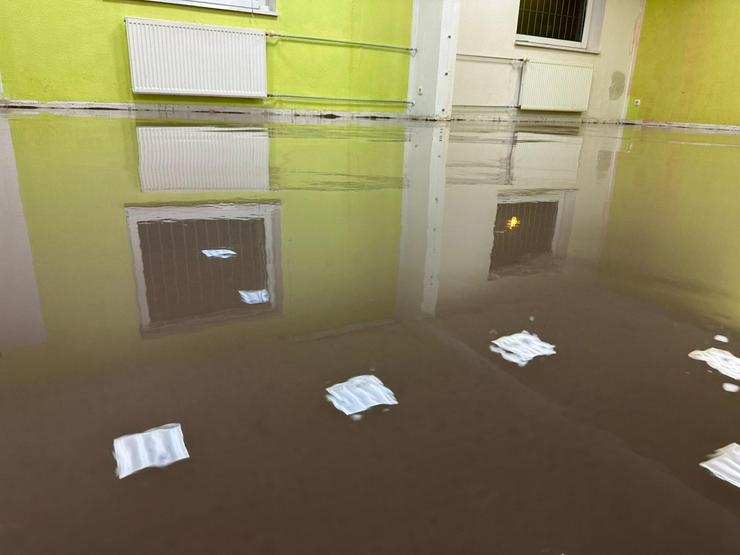 Bild 5: Industrieboden, Epoxidharz Bodenbeschichtung