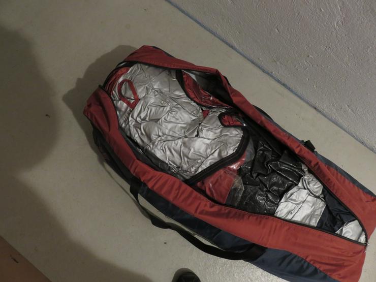 Bild 4: Zelt - Tunnel - Zelt - Family 5