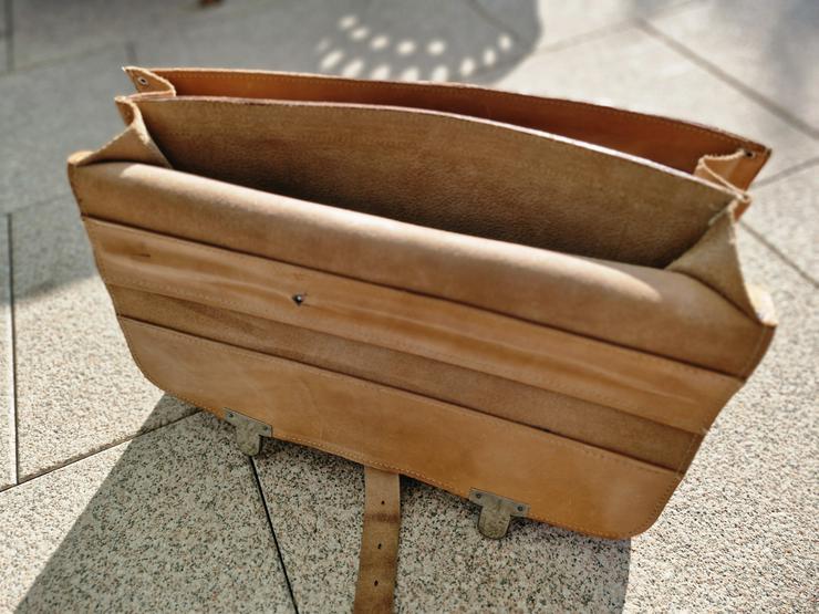 Bild 5: Retro Aktentasche hellbraunes echtes Leder sehr gut erhalten