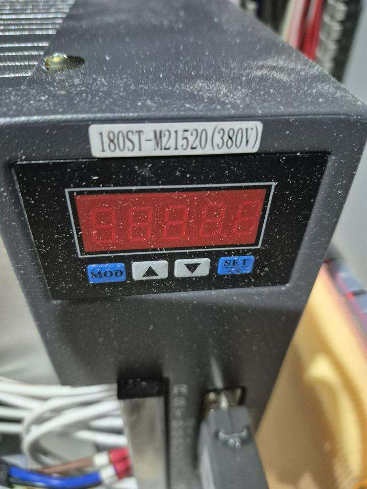 Reparatur und Maschinenservice von CNC