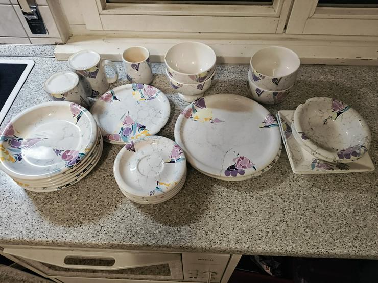 Teller, Tassen und mehr