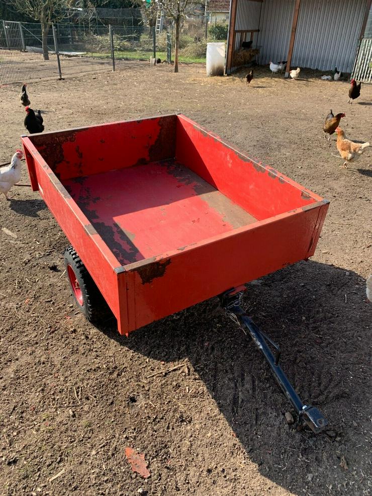 Bild 4: Professioneller Rasentraktor FAGA D2100