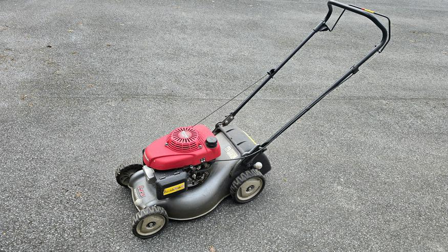 Bild 3: Rasenmäher Honda izy