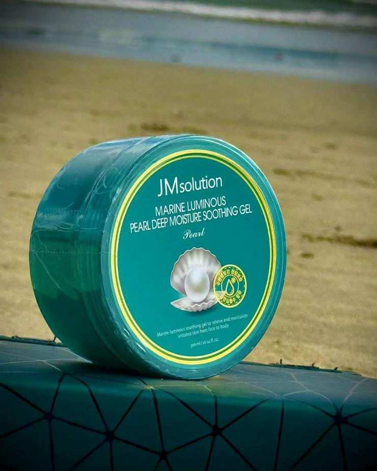 Die Gesichtsreinigungsgel