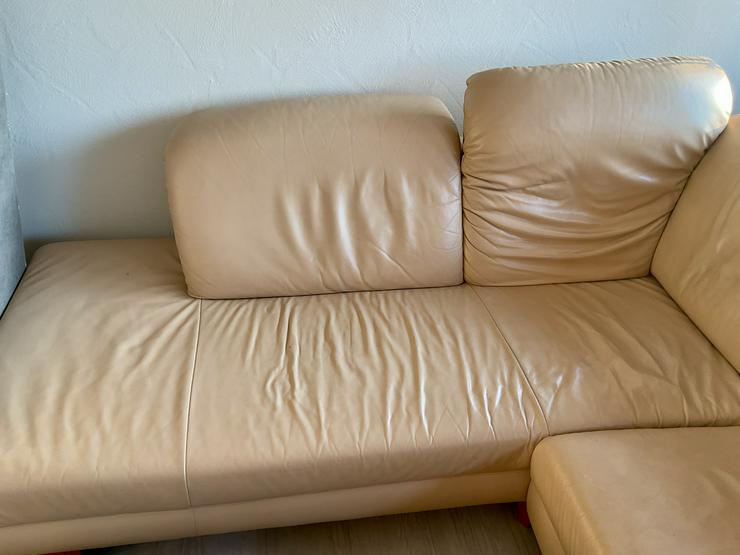 Bild 6: Echt Ledereckcouch mit Federkern Farbe Apricot.