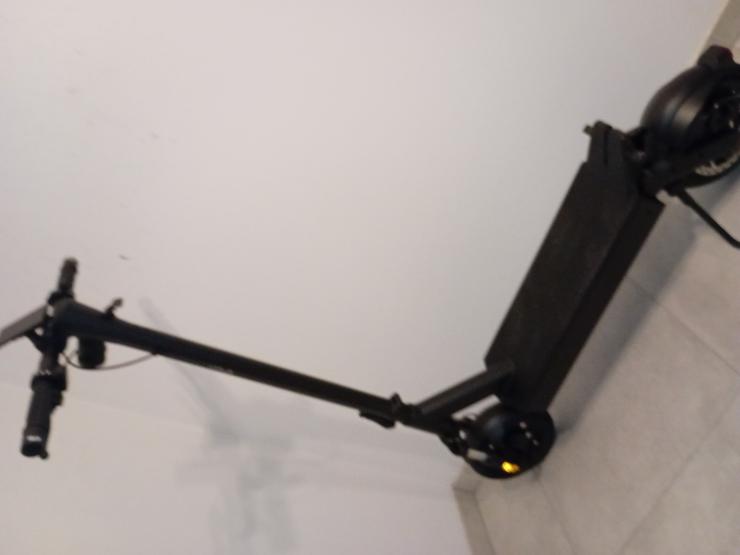 Bild 4: Vmax vx4 e scooter 