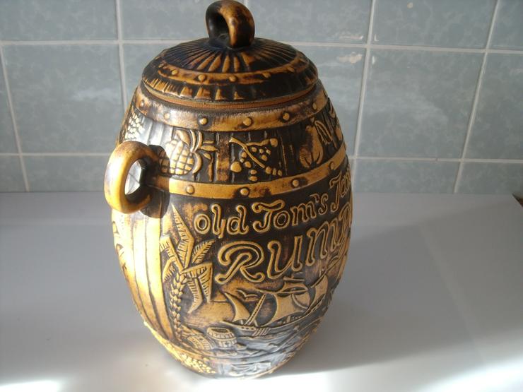 Bild 17: Vase kerzenständer , Teller , Fass . Figuren , kerzenständer , vasen + Geschenk .