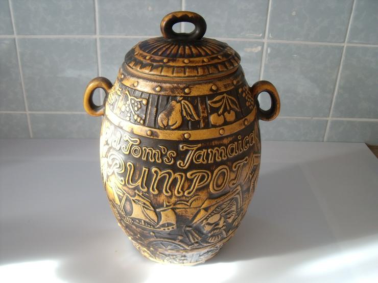 Bild 15: Vase kerzenständer , Teller , Fass . Figuren , kerzenständer , vasen + Geschenk .