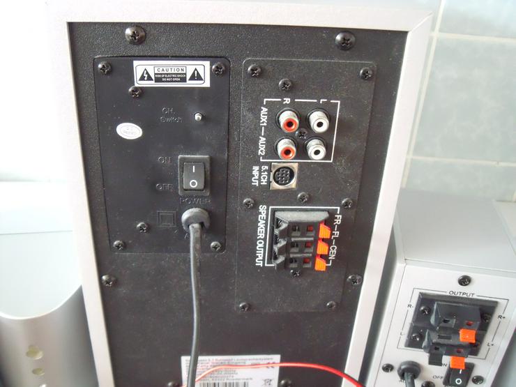 Bild 12: Boxen 5 Stück ,  Gute  zustand .