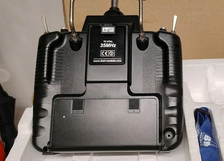 Bild 3: Modell Fernsteuerung 35 MHz, 6 Kanal mit Empfänger, Sender- u. Empf.- Akku