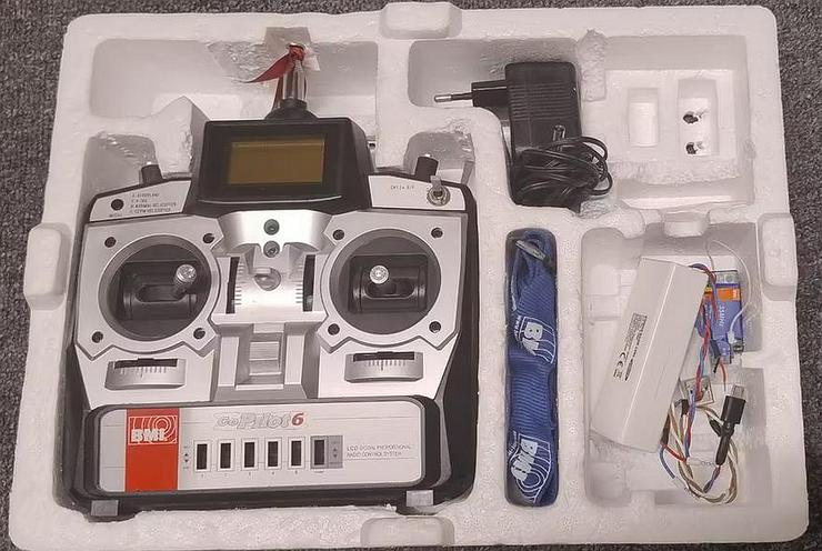 Modell Fernsteuerung 35 MHz, 6 Kanal mit Empfänger, Sender- u. Empf.- Akku