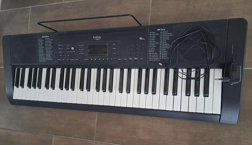 Bild 3: Funkey Edition Keyboard 61