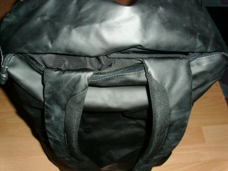 Bild 12: Atomic Duffle Bag, schwarz, 60 Liter