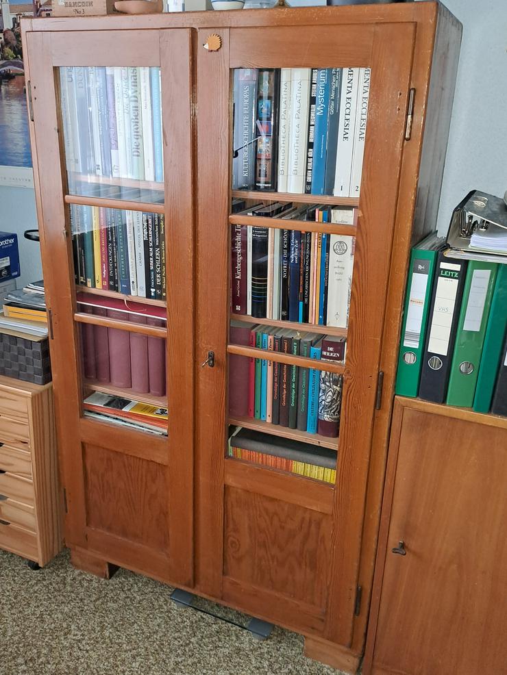 Bücher-/ Geräteschrank - Schränke & Regale - Bild 1