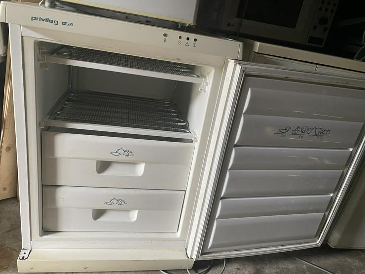 Bild 2: Gefrierschrank PRIVILEG. Funktioniert einwandfrei - 39Euro