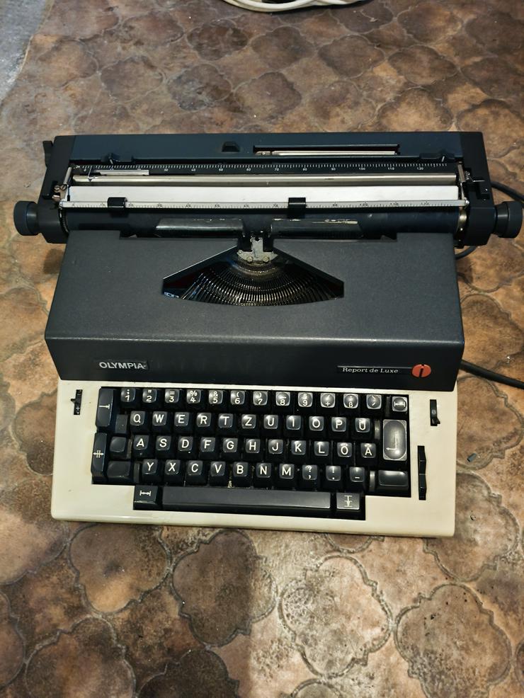 Elektrische Schreibmaschine - Schreibmaschinen & Bürotechnik - Bild 1