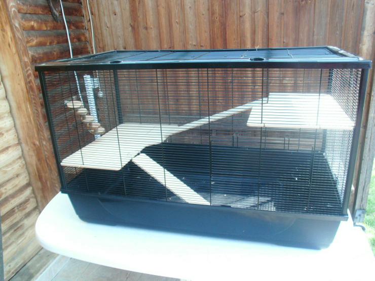 Kleintierkäfig / Heim für kleine Nagetiere, plus Zubehör