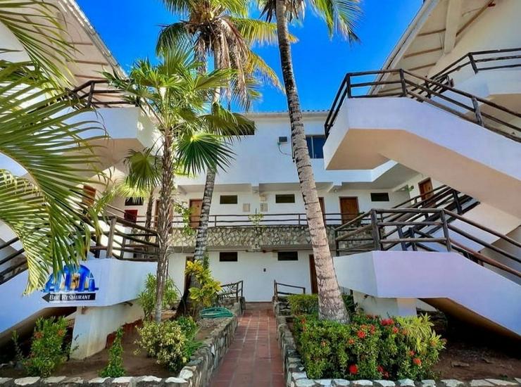 Bild 2: Hotel mit zwei Gebäuden auf der Insel Margarita / Venezuela - Preissenkung
