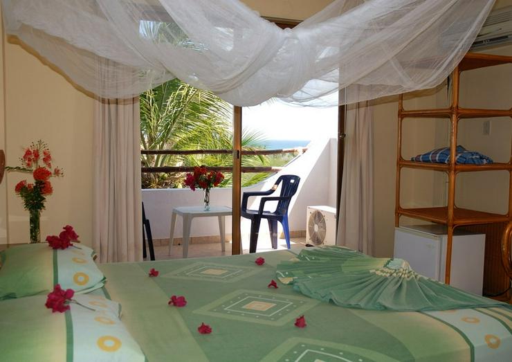 Bild 4: Hotel mit zwei Gebäuden auf der Insel Margarita / Venezuela - Preissenkung