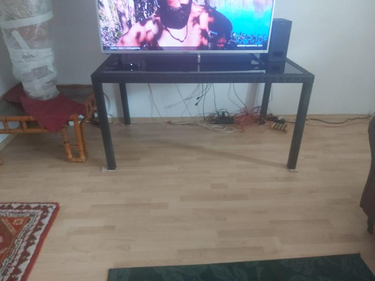 Bild 3: Ratan Tisch mit 6 Stühlen schwarz