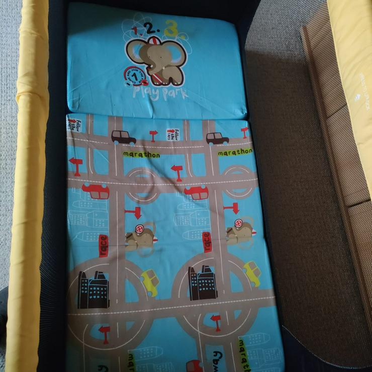 Bild 4: Kinderreisebett