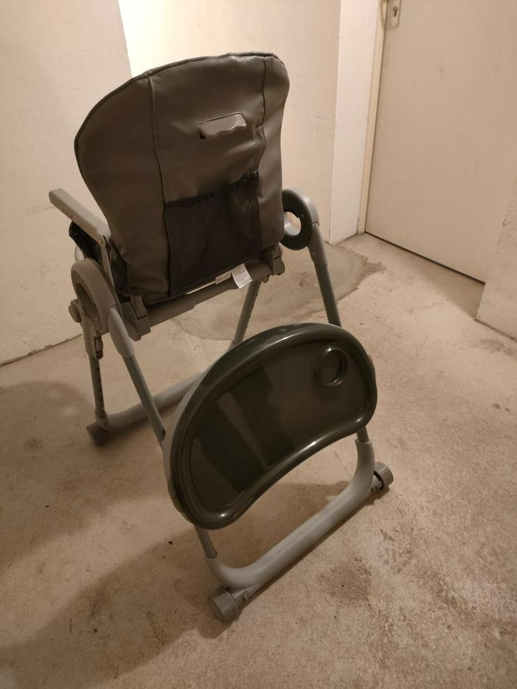 Bild 2: Babyklappstuhl