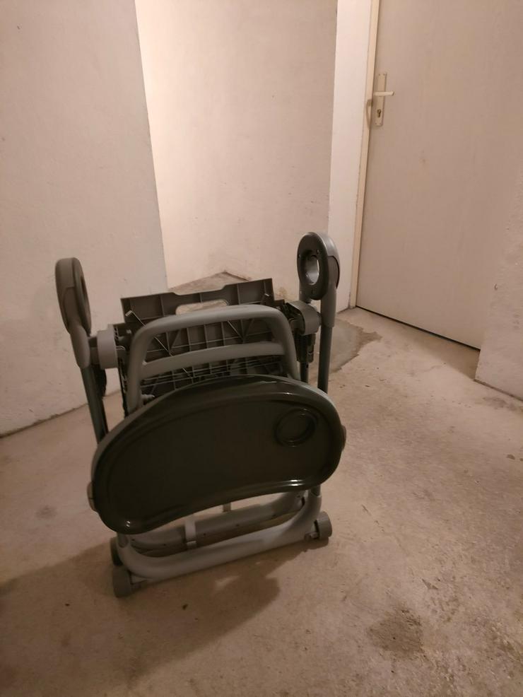 Bild 5: Babyklappstuhl